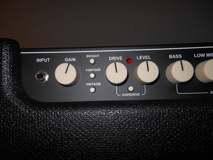 Rumble 200 V3 Picture 6